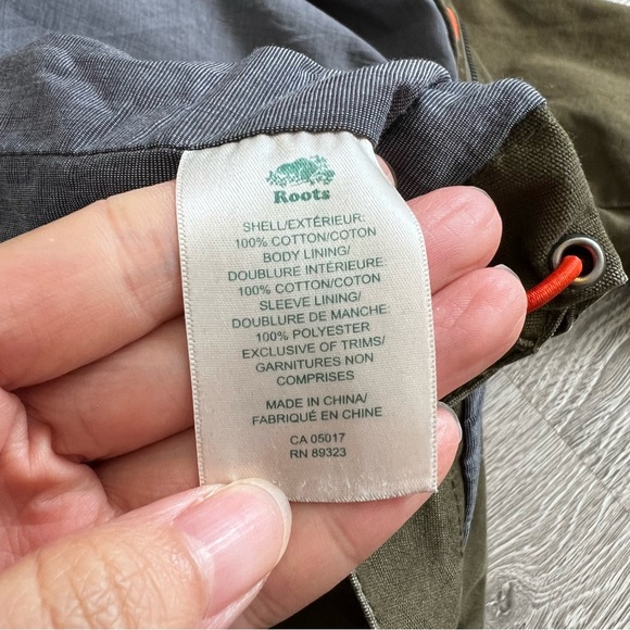 Roots Jacket - Picture 4 of 10